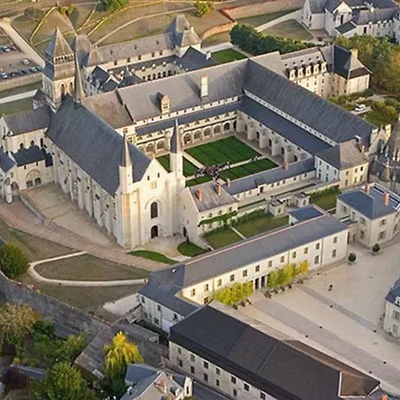 En Troglo * Fontevraud-l'Abbaye